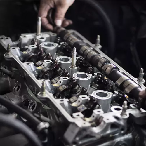 Cylinder head bolt removal sequence